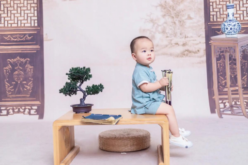 代怀包生男孩医院宝宝发烧不出汗怎么办